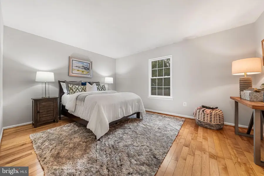 20 Haxall Ct, Sterling, VA 20165 - #2