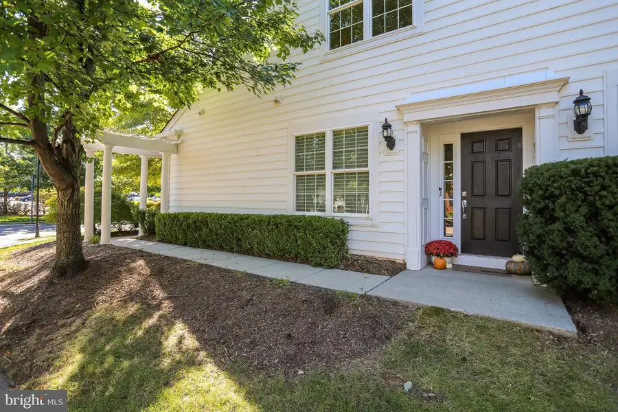 44426 Sunset Maple Dr, Ashburn, VA 20147 - #2