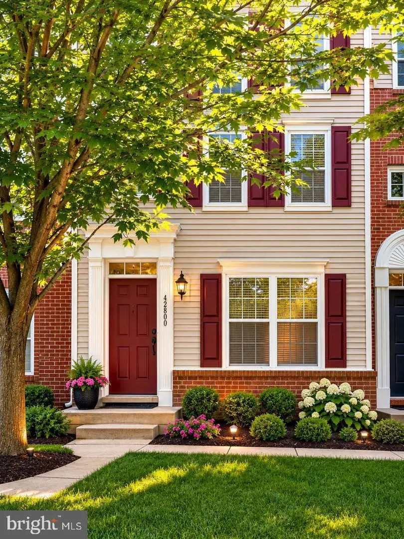 42800 San Sebastian Ter, Chantilly, VA 20152 - #2