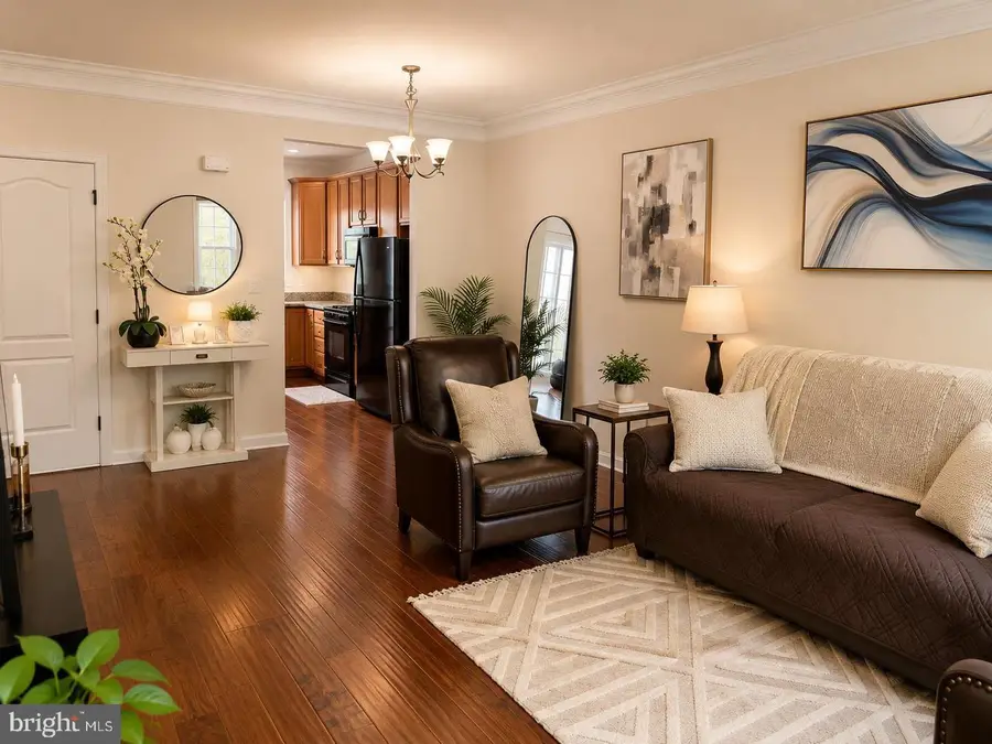 42800 San Sebastian Ter, Chantilly, VA 20152 - #3