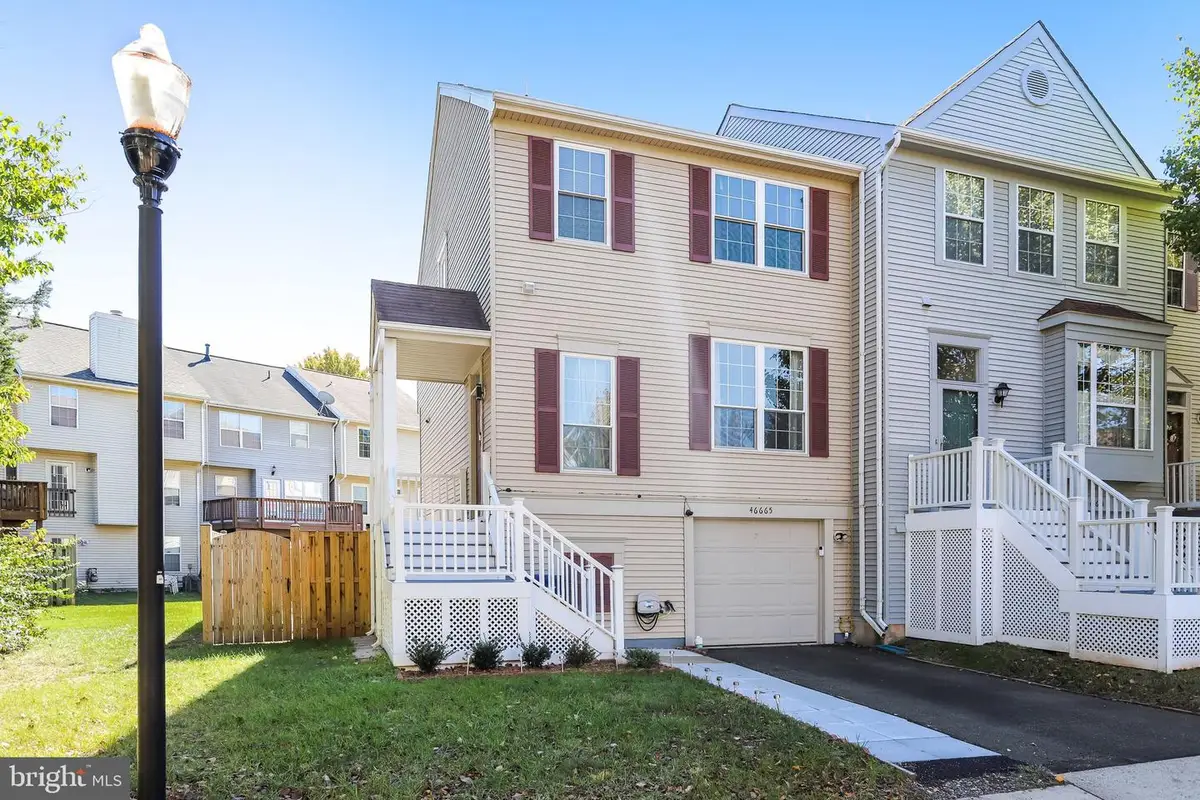 46665 Turnstone Sq, Sterling, VA 20164 - #1