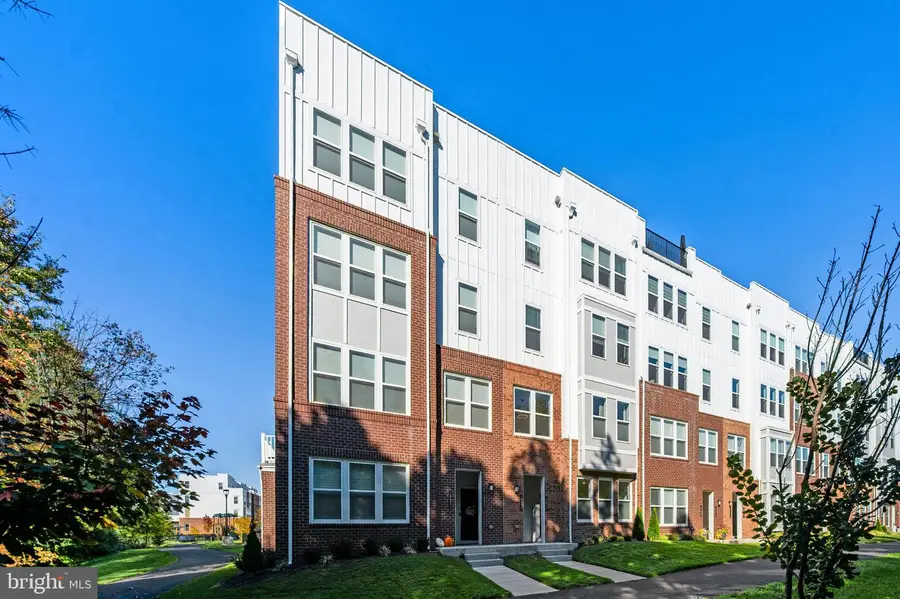 19937 Lavender Dust Sq, Ashburn, VA 20147 - #2