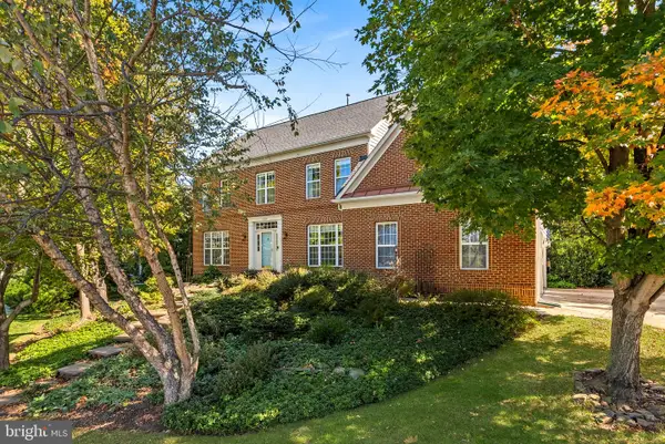 47404 Middle Bluff Pl, STERLING, VA 20165
