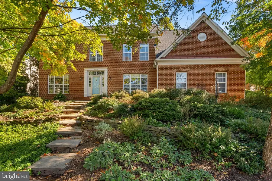 47404 Middle Bluff Pl, Sterling, VA 20165 - #2