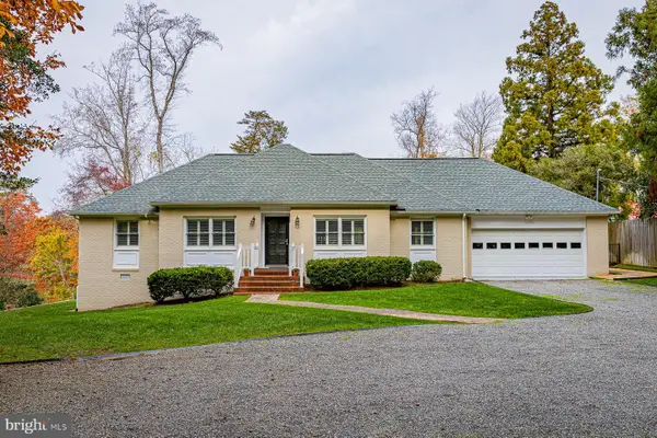 97 Currell Cove Ln, WHITE STONE, VA 22578