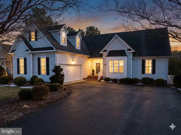 464 Middle Gate, IRVINGTON, VA 22480