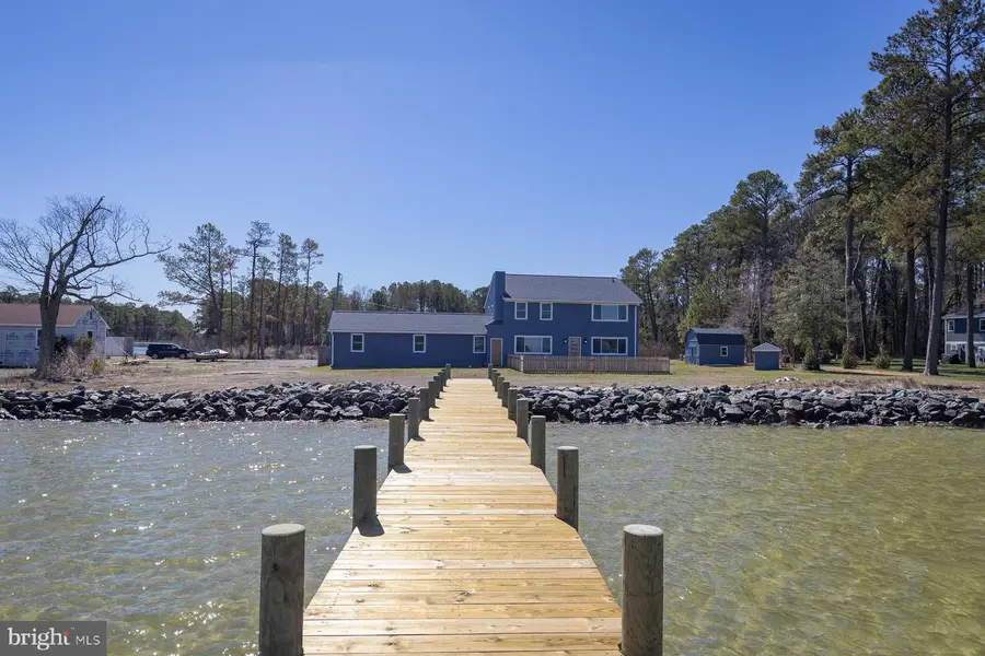 199 Foxwells Ln, White Stone, VA 22578 - #2