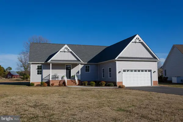 60 Old Field Rd, IRVINGTON, VA 22480