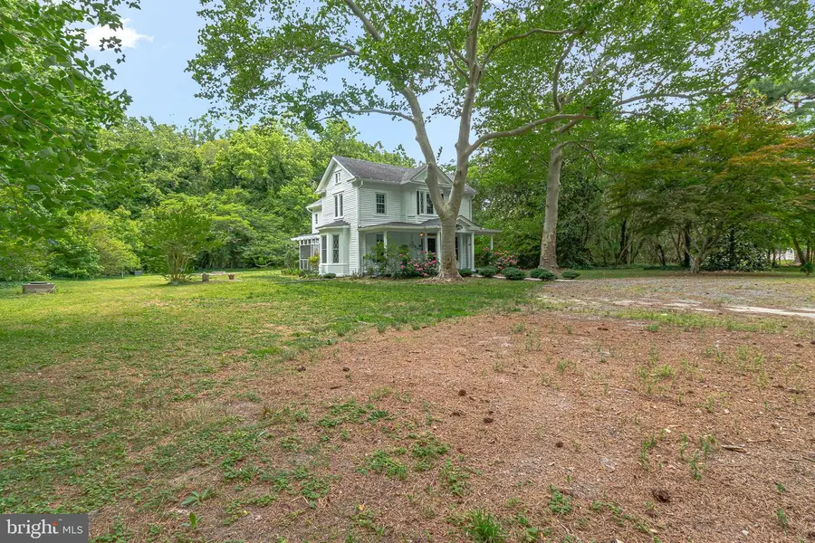 3952 Irvington Rd, Irvington, VA 22480 - #2
