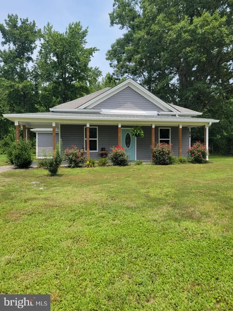 274 Regina, Regina, VA 22503 - #1