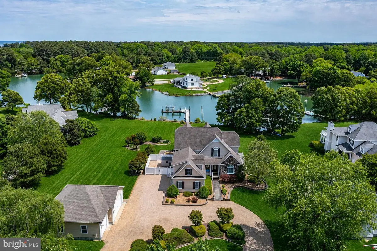 310 Old Point Rd, White Stone, VA 22578 - #1