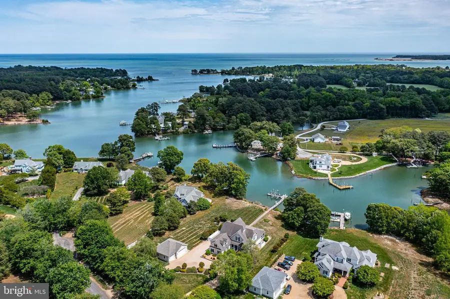310 Old Point Rd, White Stone, VA 22578 - #3