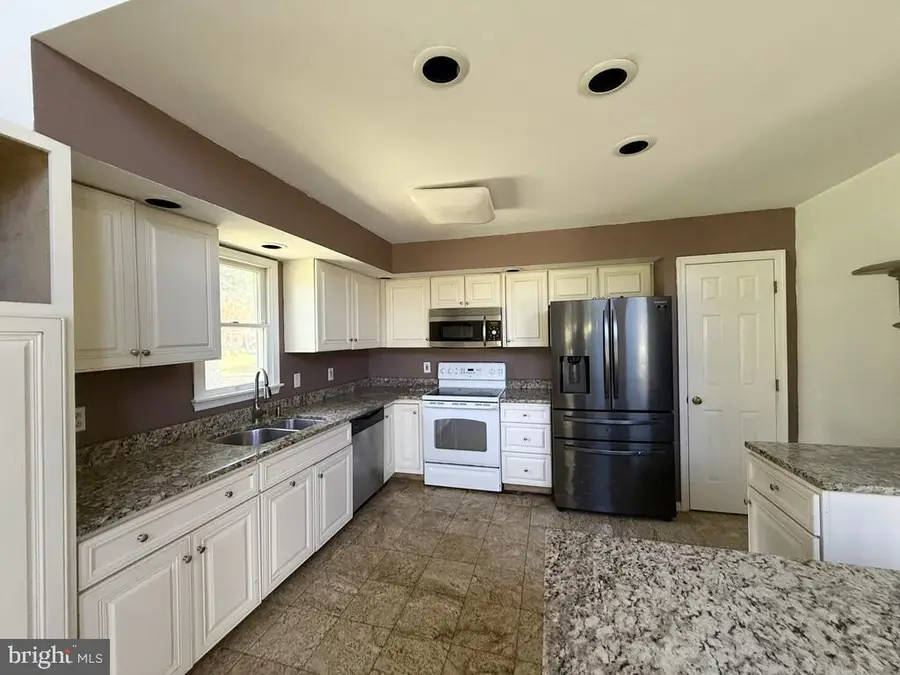316 Sunset Dr, Weems, VA 22576 - #3