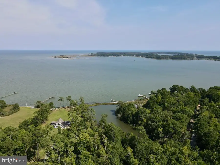 128h Clark Point Dr, White Stone, VA 22578 - #3