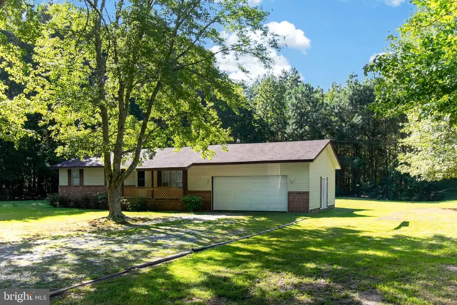 16 Apache Trl, Kilmarnock, VA 22482 - #3