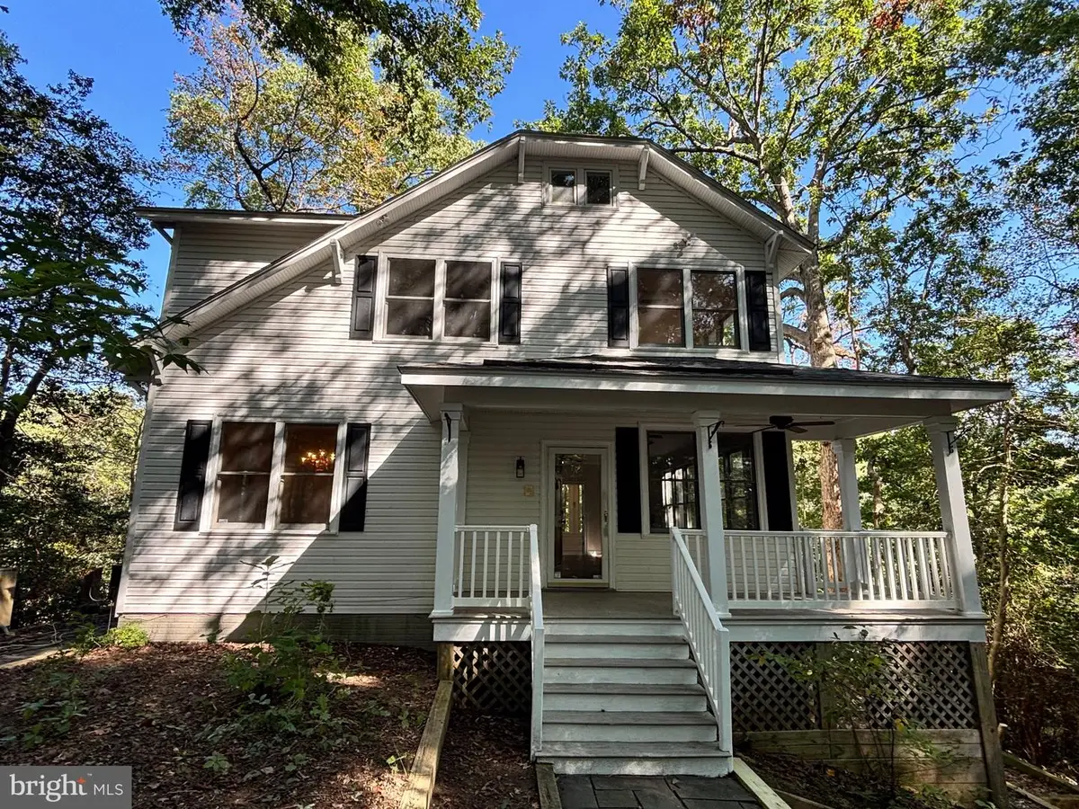 235 Oak Point Dr, Lancaster, VA 22503 - #1