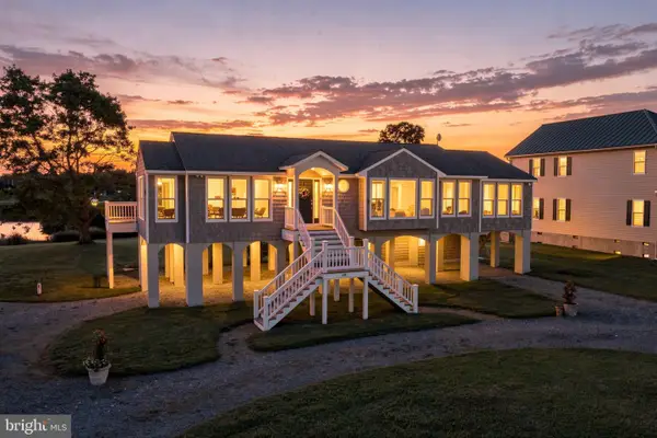 219 Riverside Dr, LANCASTER, VA 22503