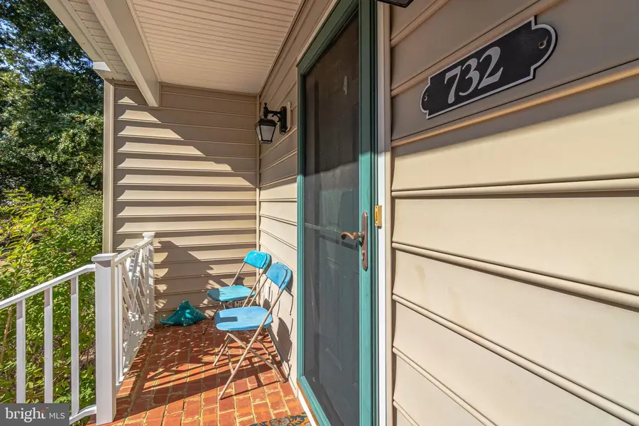 732 Middle Gate Ln, Irvington, VA 22480 - #2