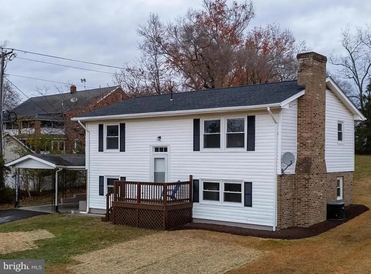 126 Welsh Park Pl, Lexington, VA 24450 - #1