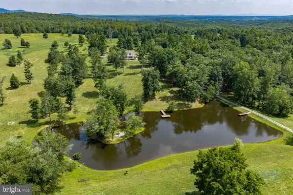 1688 Desert Rd, REVA, VA 22735