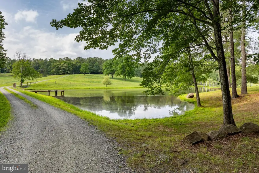 1688 Desert Rd, Reva, VA 22735 - #3