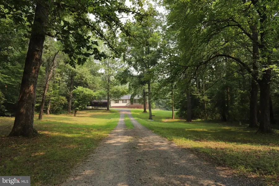127 Willis Ford Ln, Rochelle, VA 22738 - #2