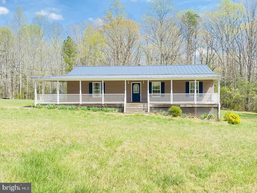 427 Muscadine Trl, Baskerville, VA 23915 - #3