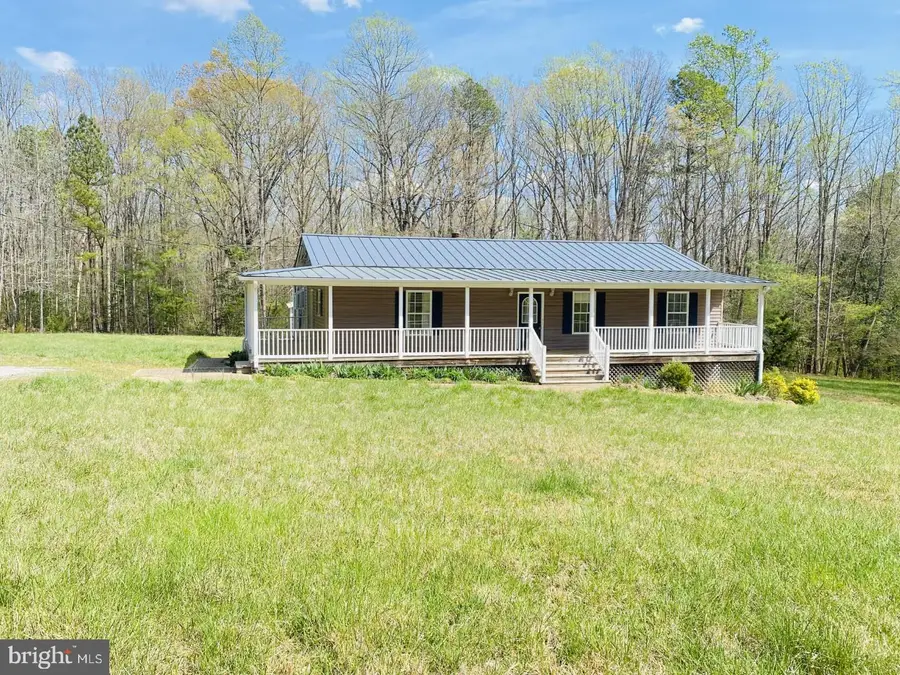 427 Muscadine Trl, Baskerville, VA 23915 - #3
