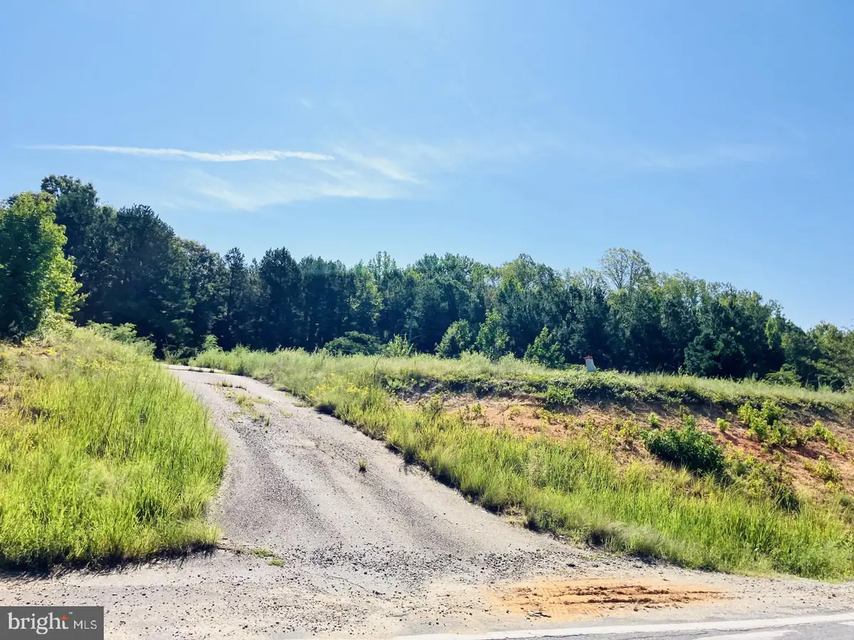 10918 Buggs Island Rd, Baskerville, VA 23915 - #1