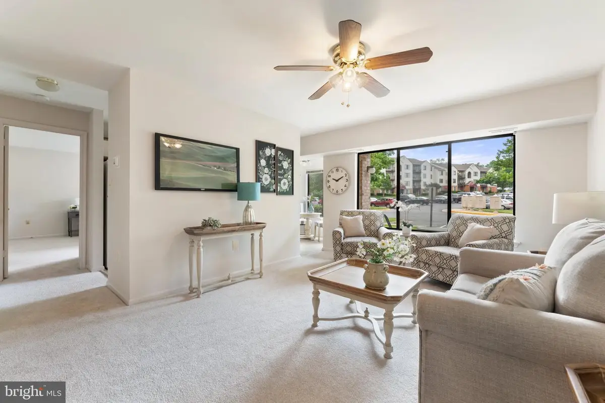 9552 Cannoneer Ct #204, Manassas, VA 20110 - Image #1