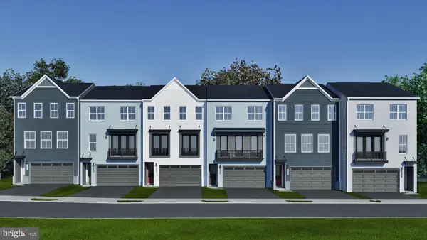 Monarch Rd #tahoe 24-f2, MANASSAS, VA 20110