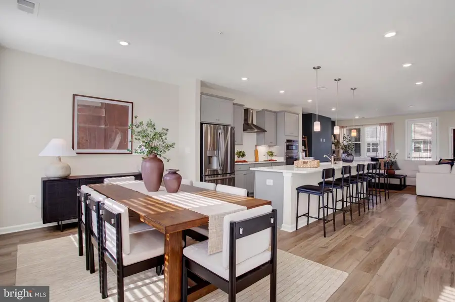 1006 Swallowtail Ln, Manassas, VA 20110 - Image #2