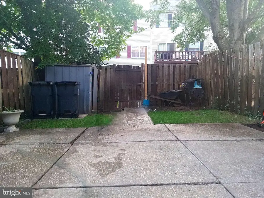 8596 Adamson St, Manassas, VA 20110 - #3