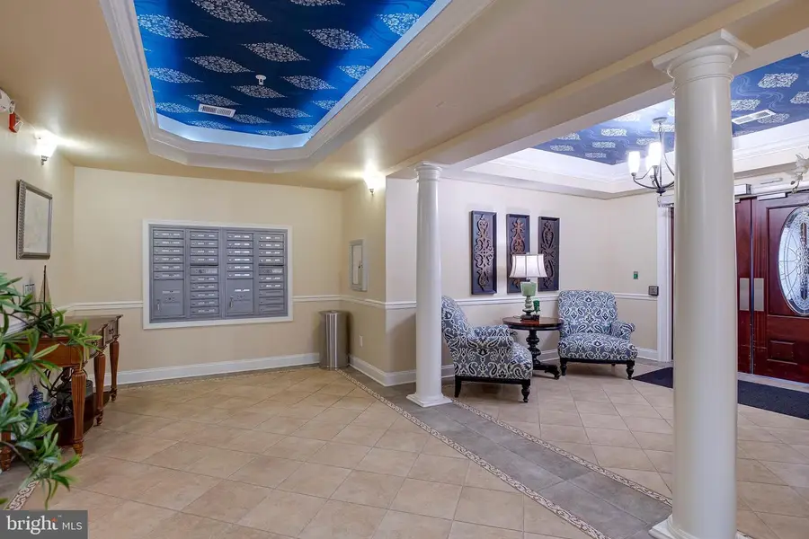 9200 Charleston Dr #301, Manassas, VA 20110 - #3