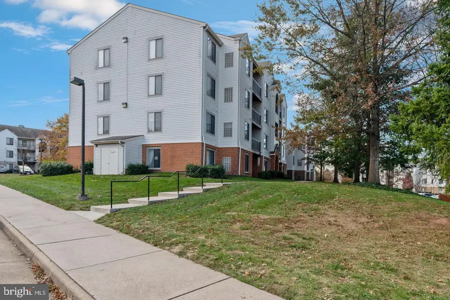 8383 Buttress Ln #302, Manassas, VA 20110 - #3