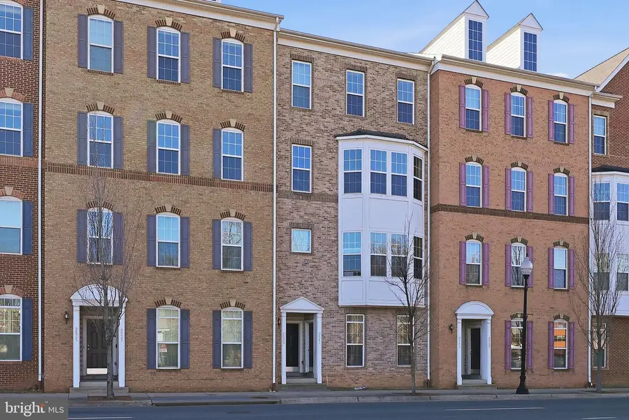 9539 Center St, Manassas, VA 20110 - Image #2