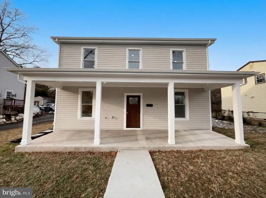 9204 Douglas St, Manassas, VA 20110 - #2
