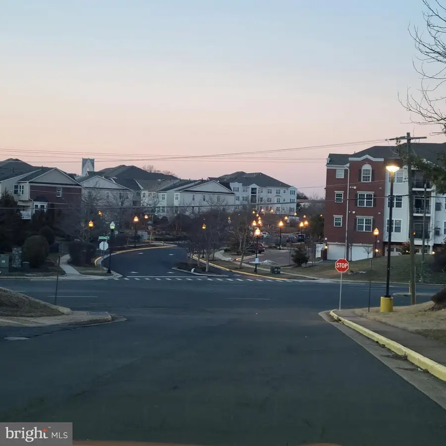 10226 Fountain Cir, Manassas, VA 20110 - #2