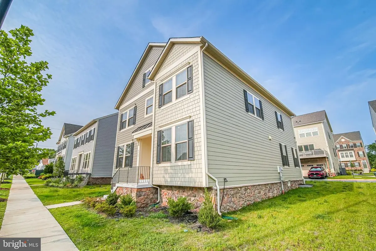 9563 Jefferson St, Manassas, VA 20110 - #1