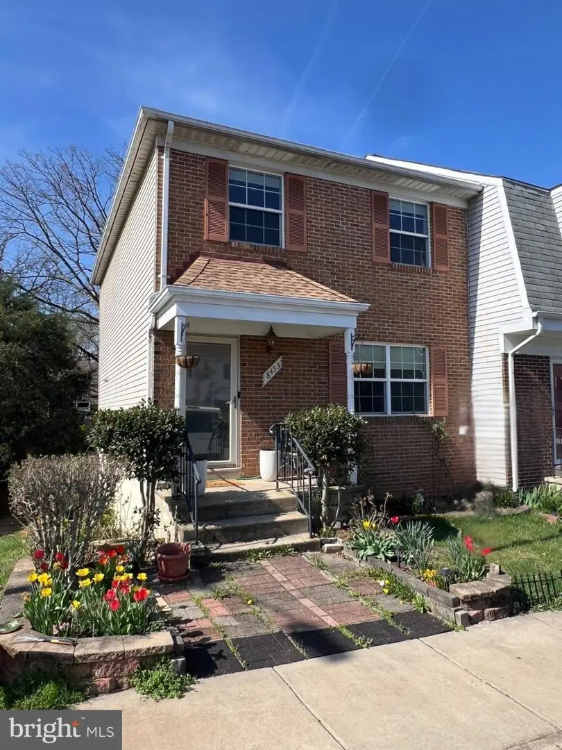 8453 Mckenzie Cir, Manassas, VA 20110 - #1