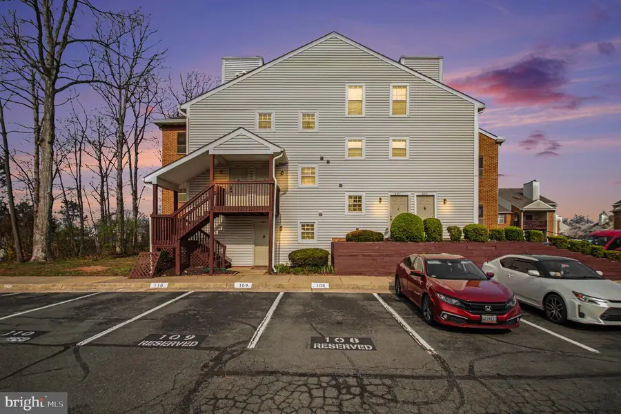8814 Tanglewood Ln #102, Manassas, VA 20110 - #2