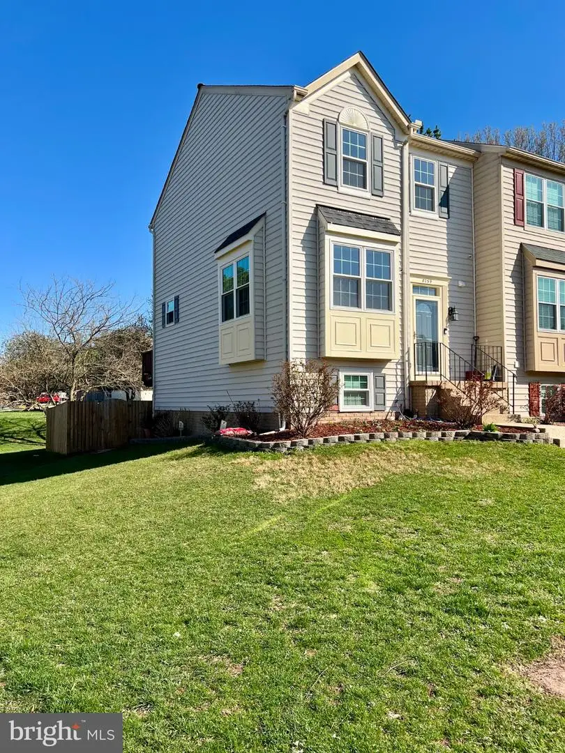 8759 Deblanc Pl, Manassas, VA 20110 - #1