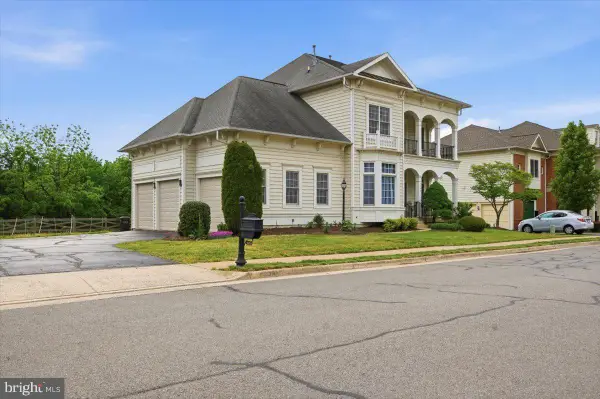 9292 Sumner Lake Blvd, MANASSAS, VA 20110