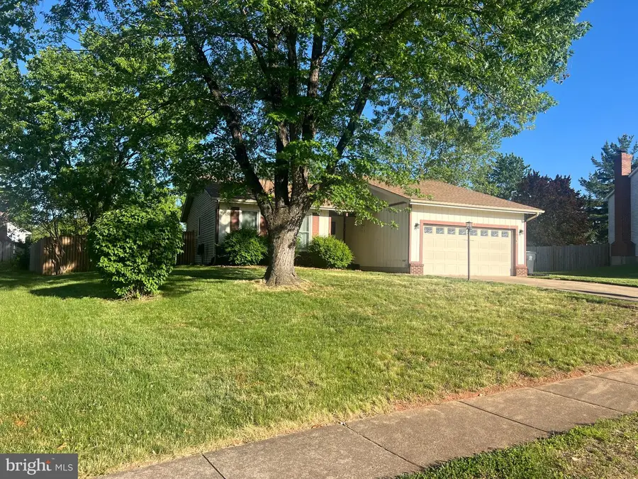8871 Butternut St, Manassas, VA 20110 - #2