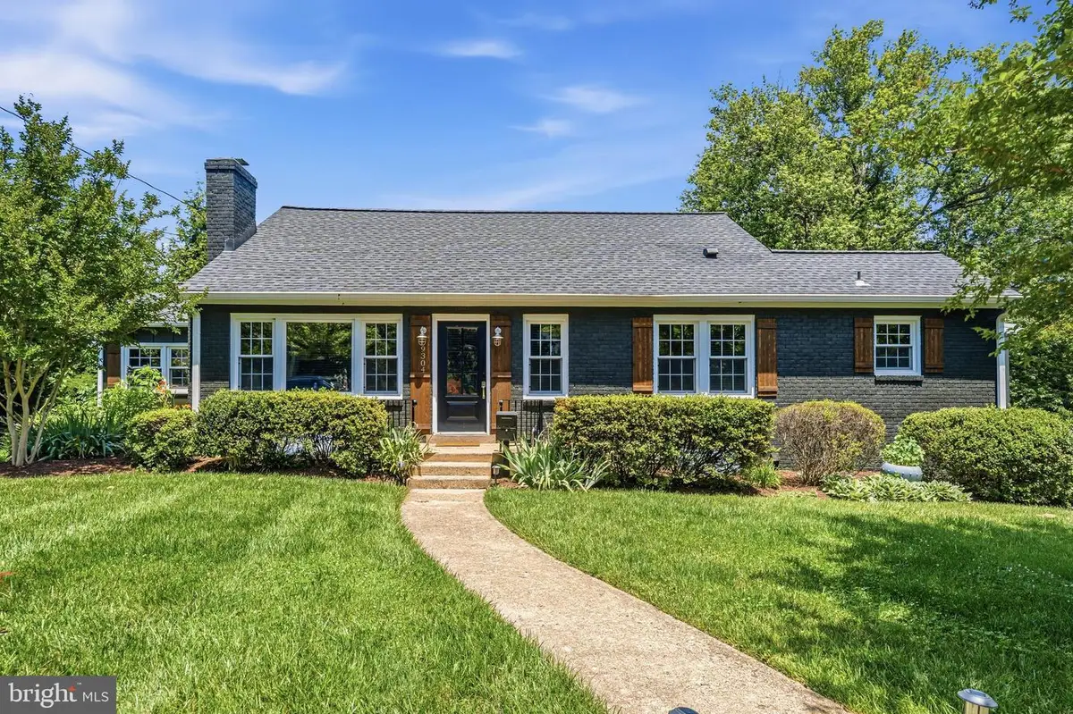 9304 Stuart Ave, Manassas, VA 20110 - #1