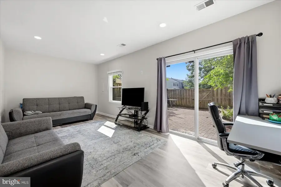 9015 Tyler Ct, Manassas, VA 20110 - #3