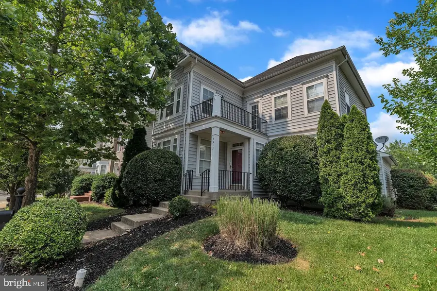 8218 Warfield St, Manassas, VA 20110 - #2