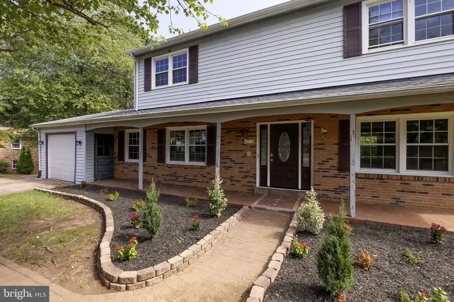 8719 Barnett St, Manassas, VA 20110 - #2
