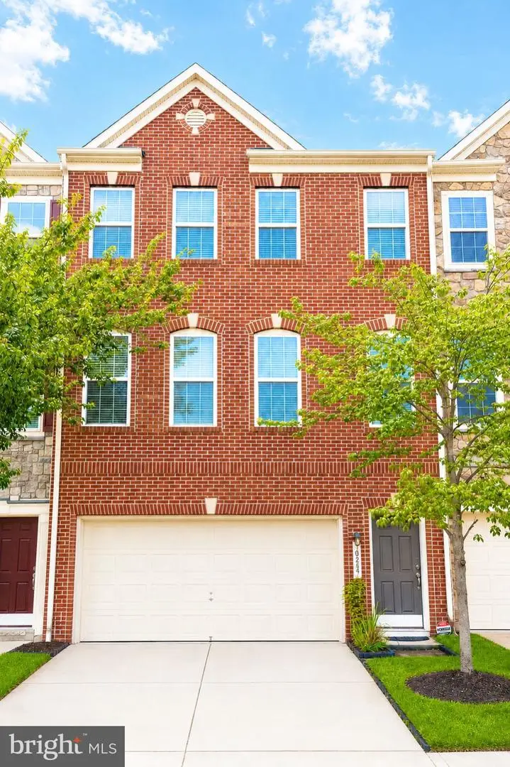 10254 Whitworth Ln, Manassas, VA 20110 - #1