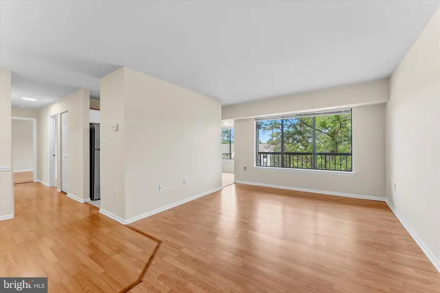 8383 Buttress Ln #302, Manassas, VA 20110 - #2